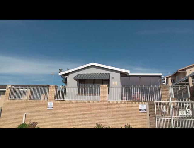 3 BEDROOM HOUSE FOR SALE IN SHALLCROSS